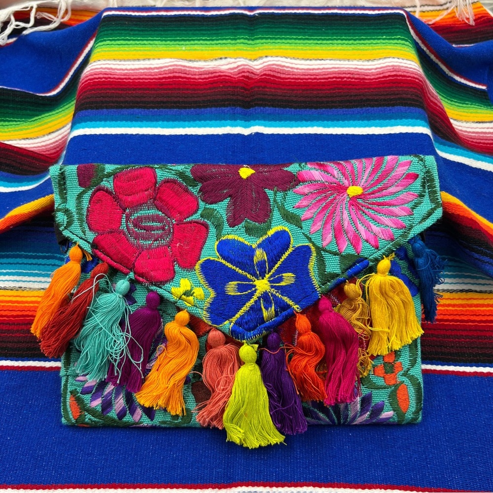 Artesanal Beautiful handmade Purse